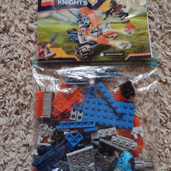 LEGO Nexo Knights #70310 "Knighton Battle Blaster" set - Picture 1 of 2
